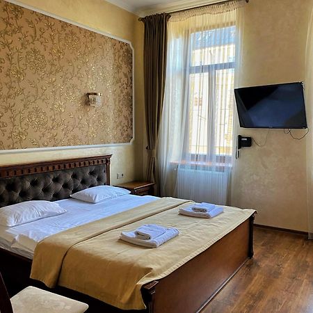 Hotel 39 Lviv Exterior foto